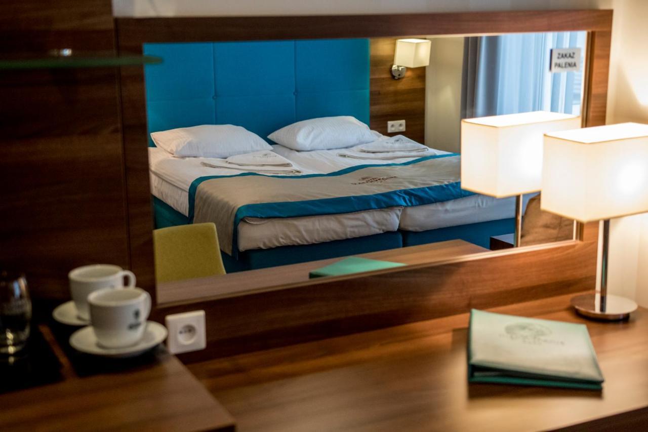 Aparthotel Przy Plazy เมียนซิดดรอแย ภายนอก รูปภาพ