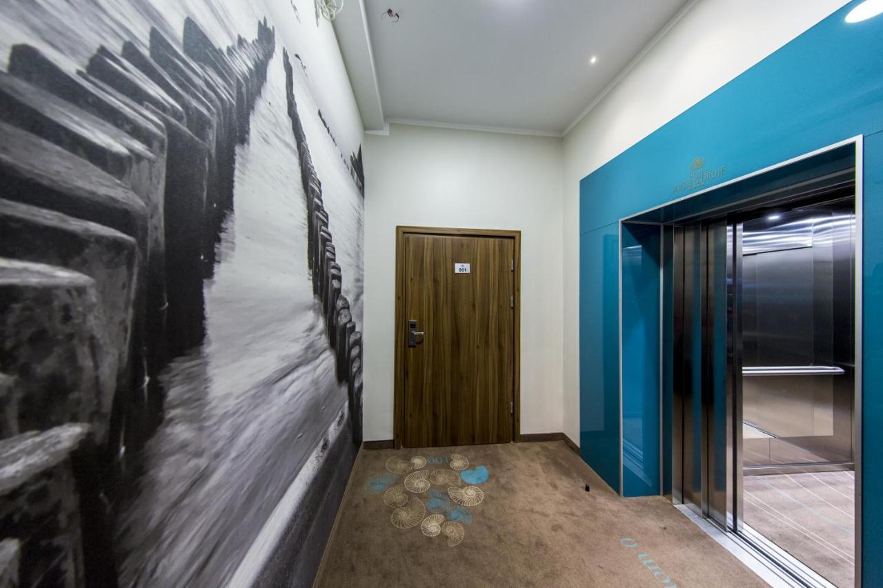 Aparthotel Przy Plazy เมียนซิดดรอแย ภายนอก รูปภาพ