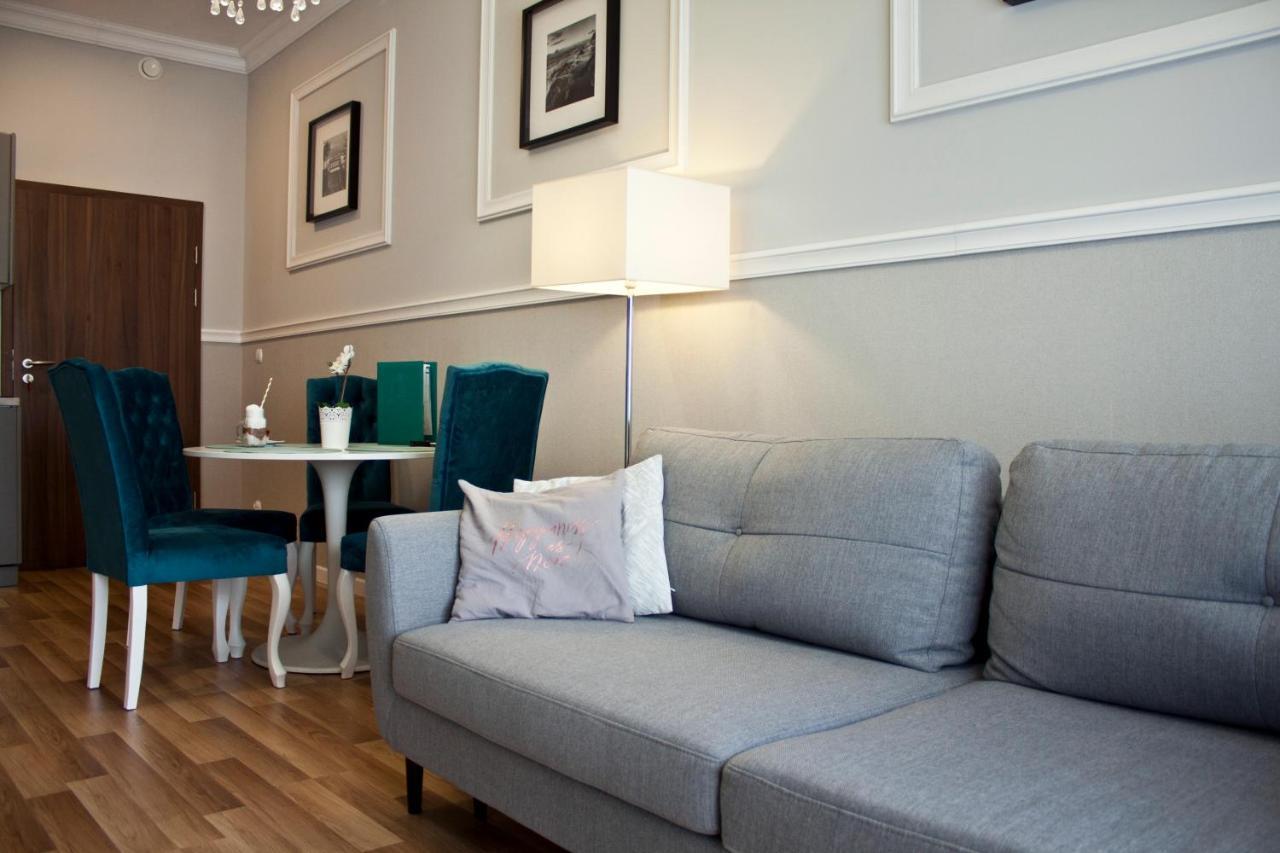 Aparthotel Przy Plazy เมียนซิดดรอแย ภายนอก รูปภาพ