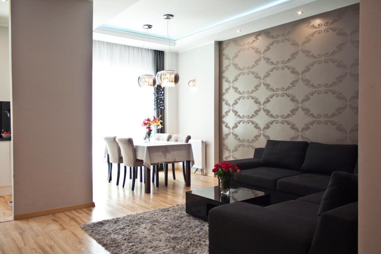 Aparthotel Przy Plazy เมียนซิดดรอแย ภายนอก รูปภาพ